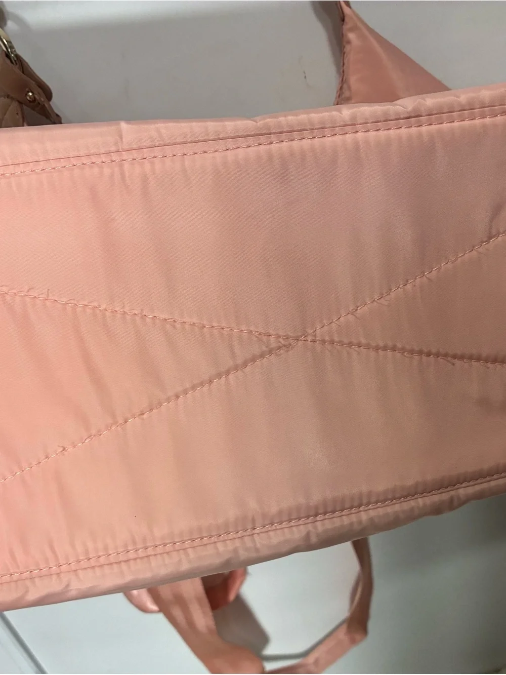 Skip Hop Suite 6-In-1 Diaper Bag in blush pink with quilted details. EUC